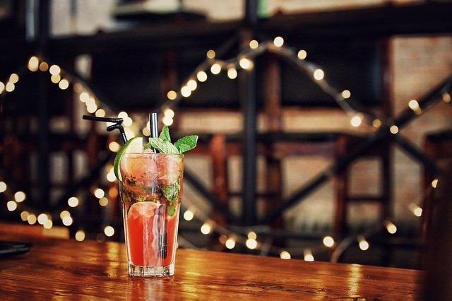 5 Festive Christmas Cocktails to Share This Season