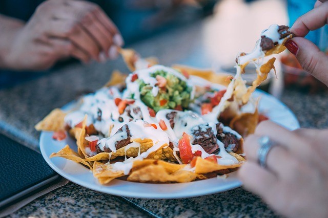 Everyone’s Top 6 Favorite Super Bowl Snacks